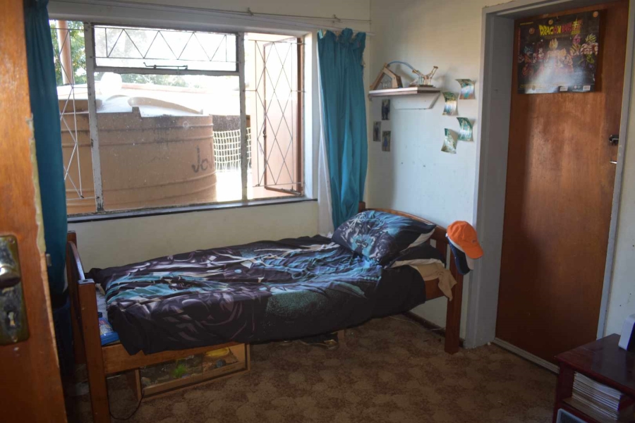 3 Bedroom Property for Sale in Summerpride Eastern Cape